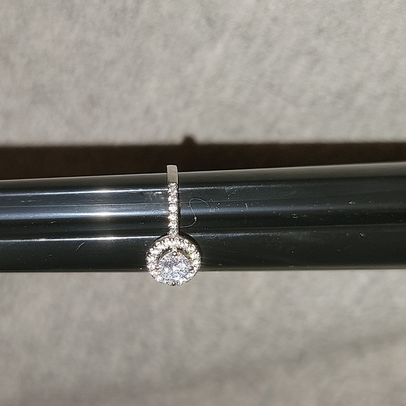 Floating Halo Ring - Picture 5 of 9